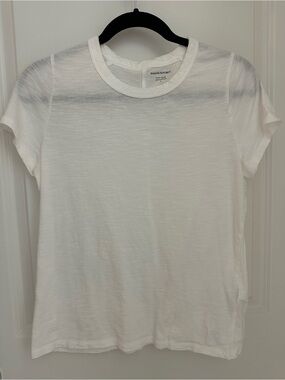 Banana Republic White Short Sleeve Crewneck Tee